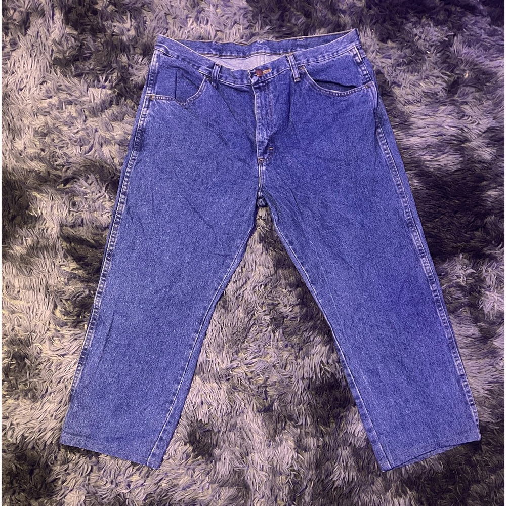Size 38 by 29 vintage rustler pants. No flaws or rips, (baggy fit)
